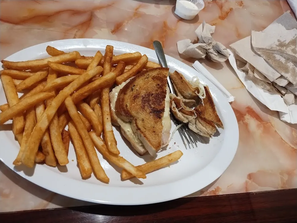 Grilled Cheese with Fries or Chips